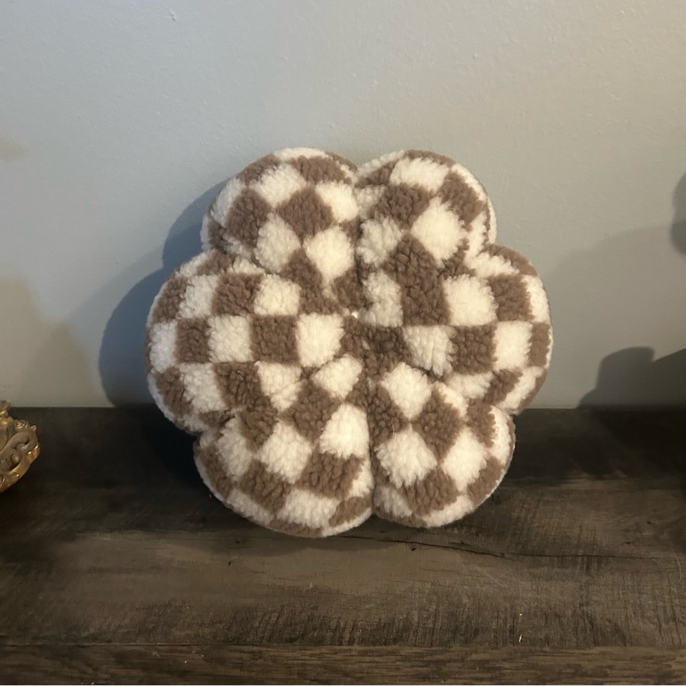 New Hobby Lobby Brown Fuzzy Check Pumpkin - Picture 3 of 3